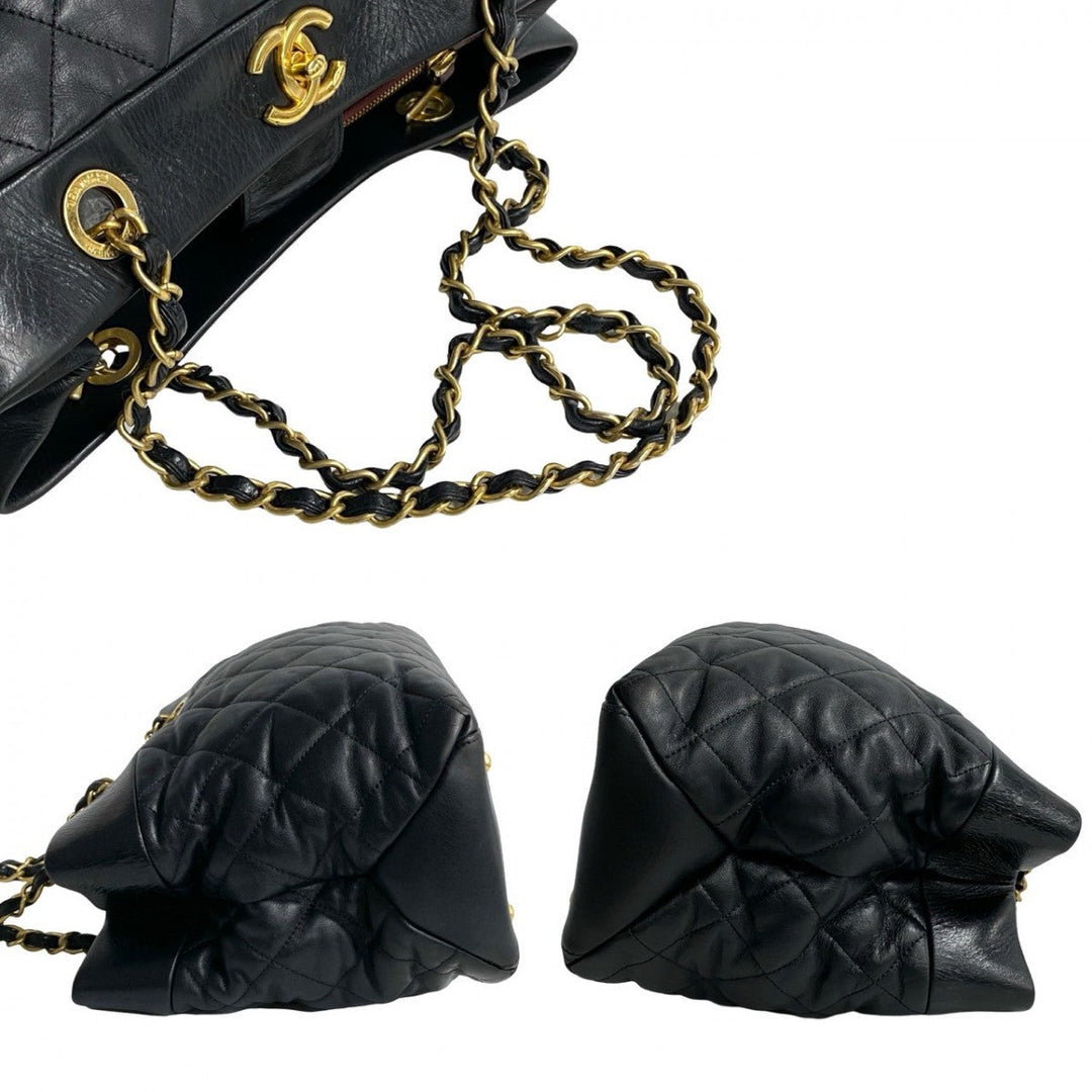 CHANEL Tote Bag lambskin black Matrasse