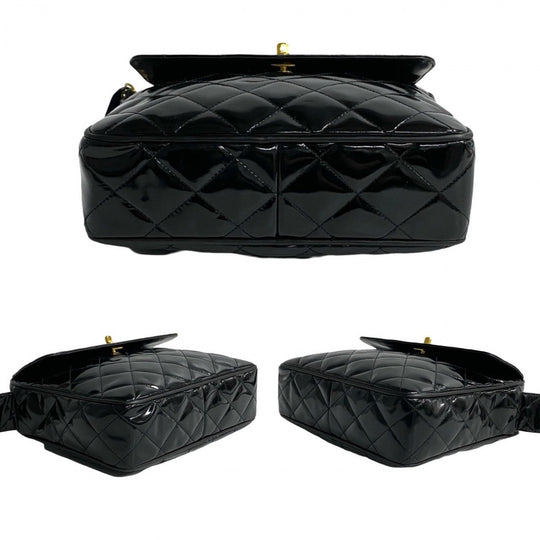 CHANEL Shoulder Bag Patent leather black Matrasse