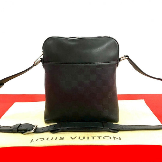 LOUIS VUITTON Shoulder Bag leather black Damier Anfini Pochette District