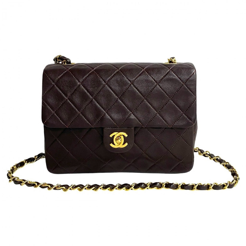 CHANEL Shoulder Bag lambskin Brown Matrasse