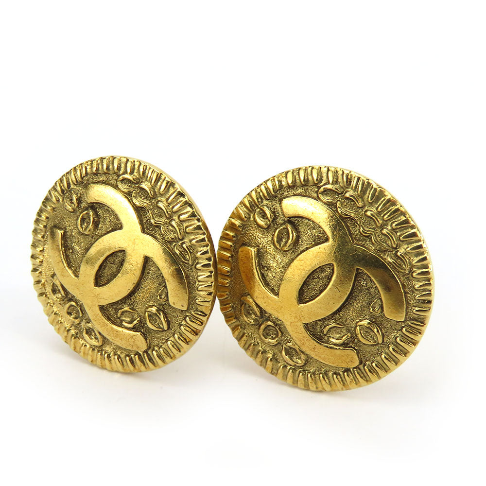 CHANEL Earring metal gold Women Used Authentic
