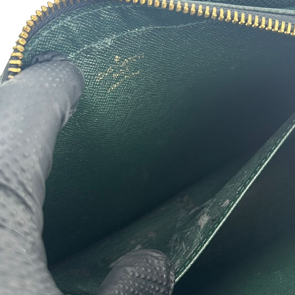 LOUIS VUITTON business bag M30184 Taiga green Baikal mens Used Authentic