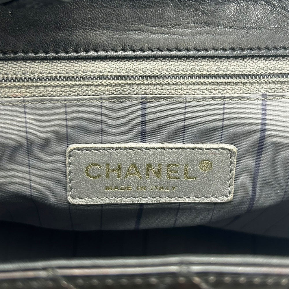 CHANEL Handbag enamel black Women Used Authentic