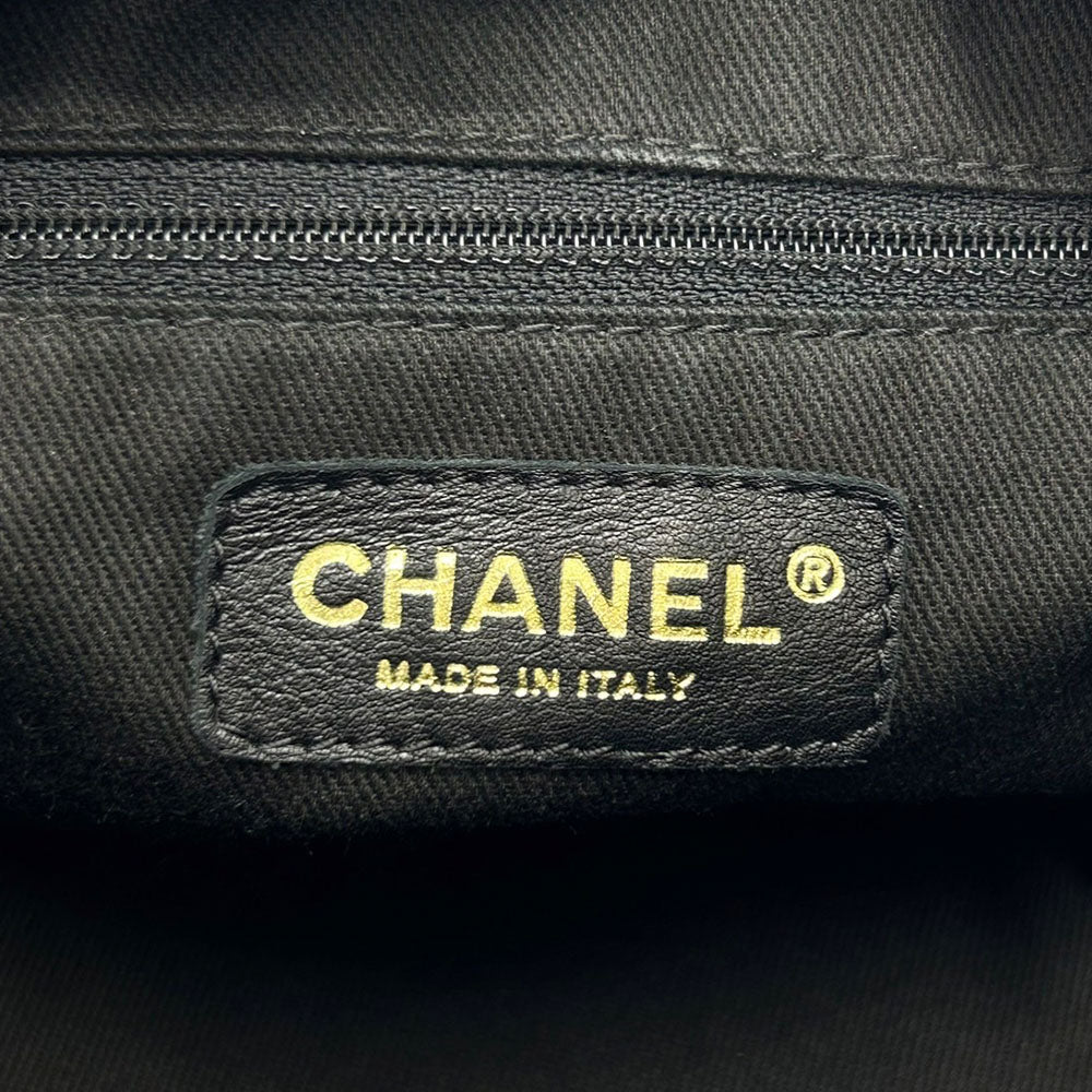 CHANEL Shoulder Bag leather black Matelasse stitch Women Used Authentic