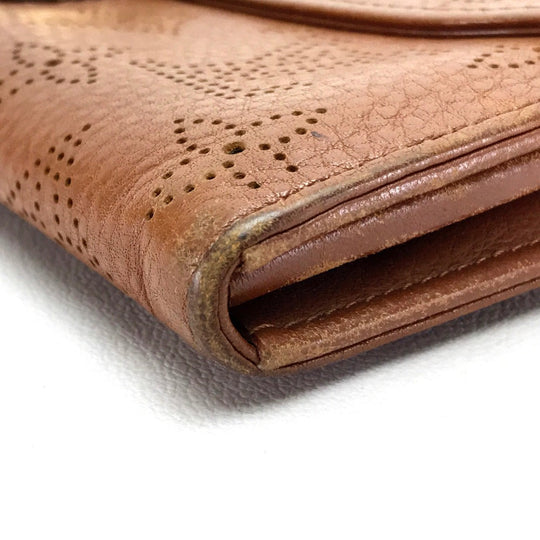 LOUIS VUITTON Long Wallet Purse M58124 monogram mahina leather Brown Two fold Mahina Clutch Amelia Women Used Authentic