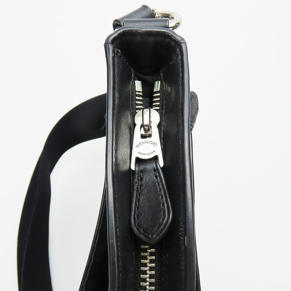 COACH Shoulder Bag F54781 PVC, Leather black Signature mens Used Authentic