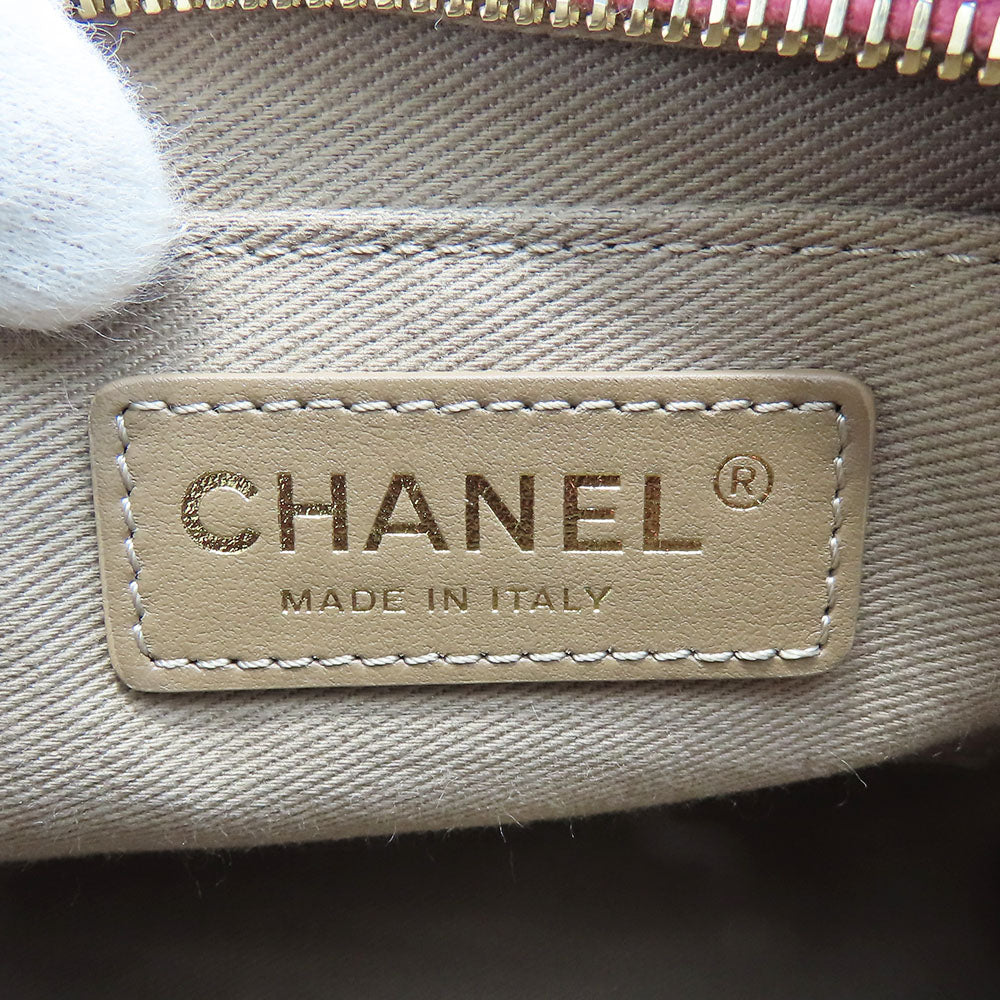 CHANEL Shoulder Bag leather pink Matrasse Women Used Authentic