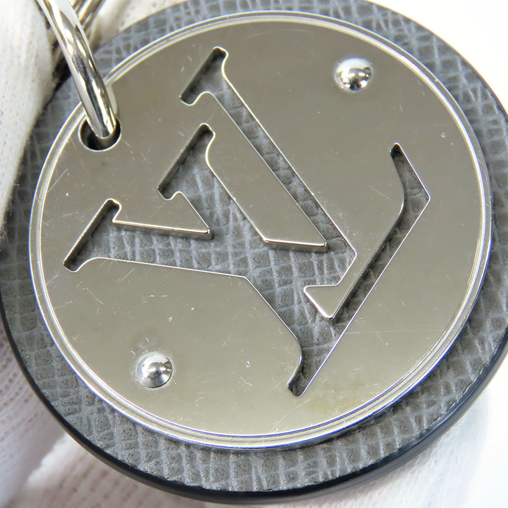 LOUIS VUITTON key ring M00477 Taiga, Metal gray Portocre LV Circle mens Used Authentic