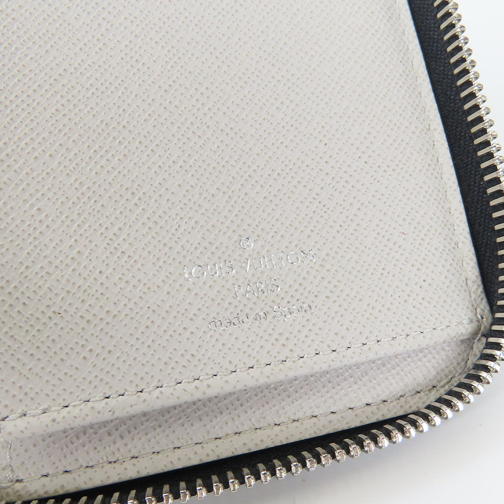 LOUIS VUITTON Long Wallet Purse M30446 Taiga Antarctica Taigalama Zippy Wallet Vertical