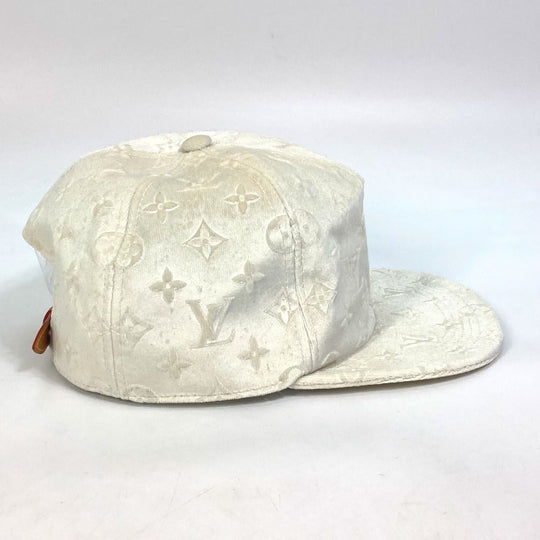 LOUIS VUITTON cap MP3421 polyester white Monogram newsboy velvet