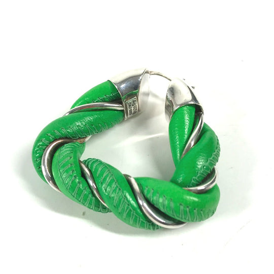 BOTTEGAVENETA Pierce leather green Parakeet Triangle Women Used Authentic