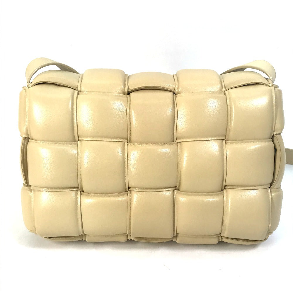 BOTTEGAVENETA Shoulder Bag 717506 leather beige Padded cassette Women Used Authentic
