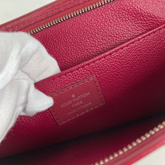 LOUIS VUITTON Clutch bag M41085 Epi Leather Red Epi Posh Toilette 26 Women Used Authentic