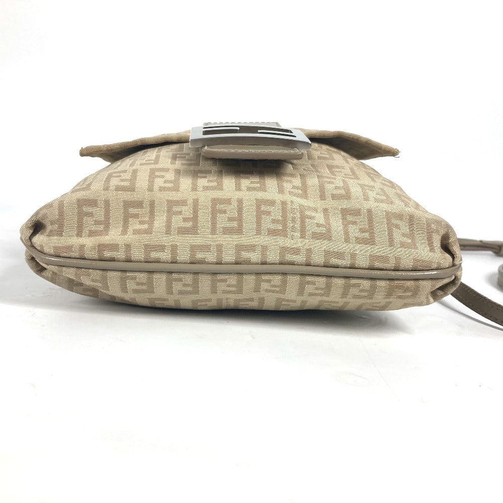FENDI Shoulder Bag 8BT075 Leather / canvas beige flap logo Zucchino Women Used Authentic