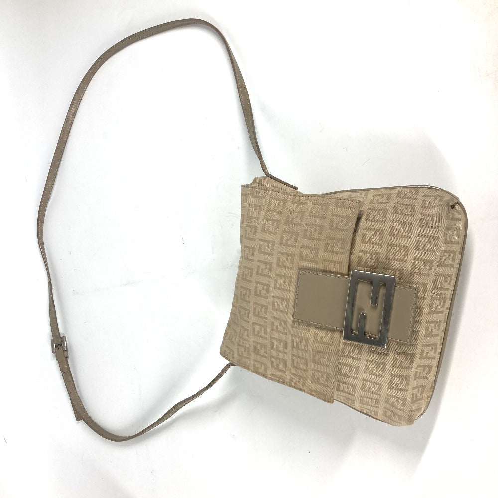 FENDI Shoulder Bag 8BT075 Leather / canvas beige flap logo Zucchino Women Used Authentic