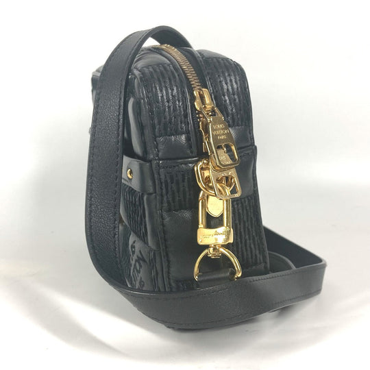 LOUIS VUITTON Shoulder Bag M59046 leather black Damier Pochette Troca Women Used Authentic