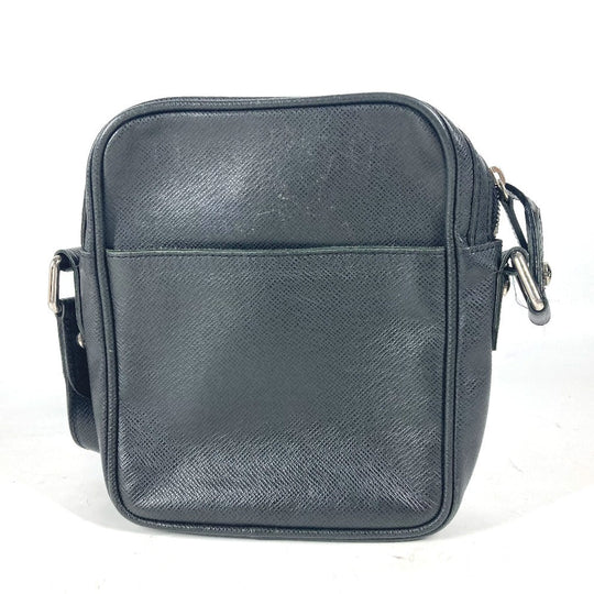 LOUIS VUITTON Shoulder Bag M32462 Taiga Leather black Taiga Dimitri mens Used Authentic