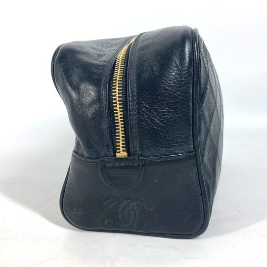 CHANEL Pouch leather black vintage Bicolole