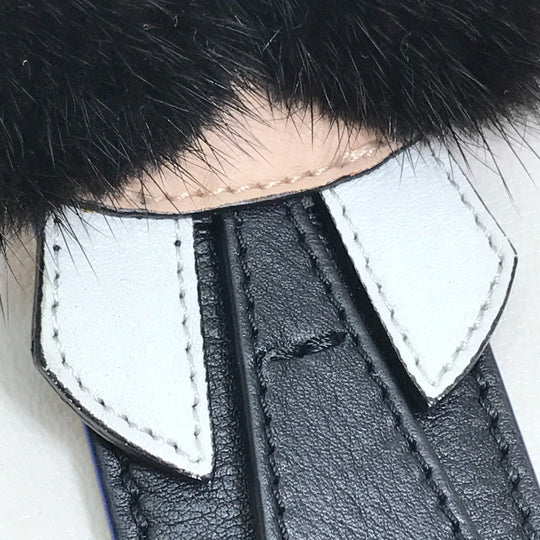 FENDI Shoulder strap 8AV0775R7F0X93 leather Black x white x blue With fur Strap Yukarito Women Used Authentic