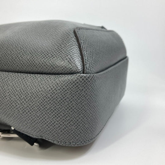 LOUIS VUITTON Shoulder Bag M30801 Taiga Leather gray Taiga avenue backpack mens Used Authentic