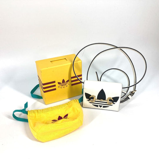 GUCCI Folded wallet 702248 leather white adidas adidas collaboration Horsebit mens Used Authentic