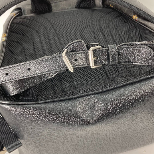 GUCCI Backpack 696013 GG Supreme Canvas black Interlocking G Medium backpack mens Used Authentic