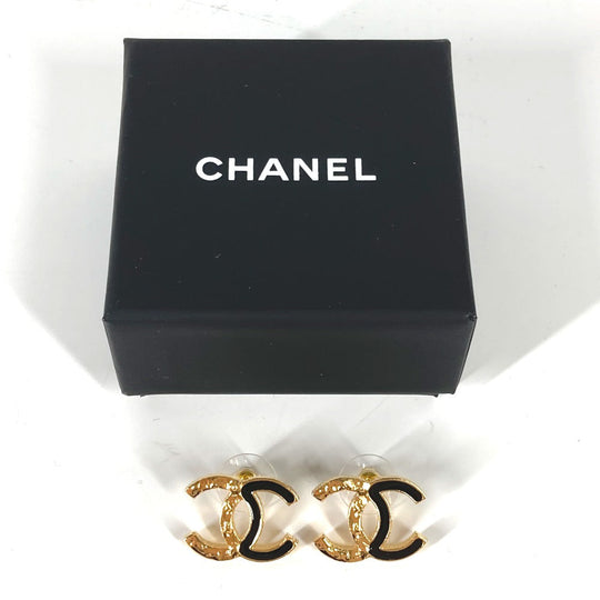 CHANEL Pierce metal gold 24C CC COCO Mark Women Used Authentic