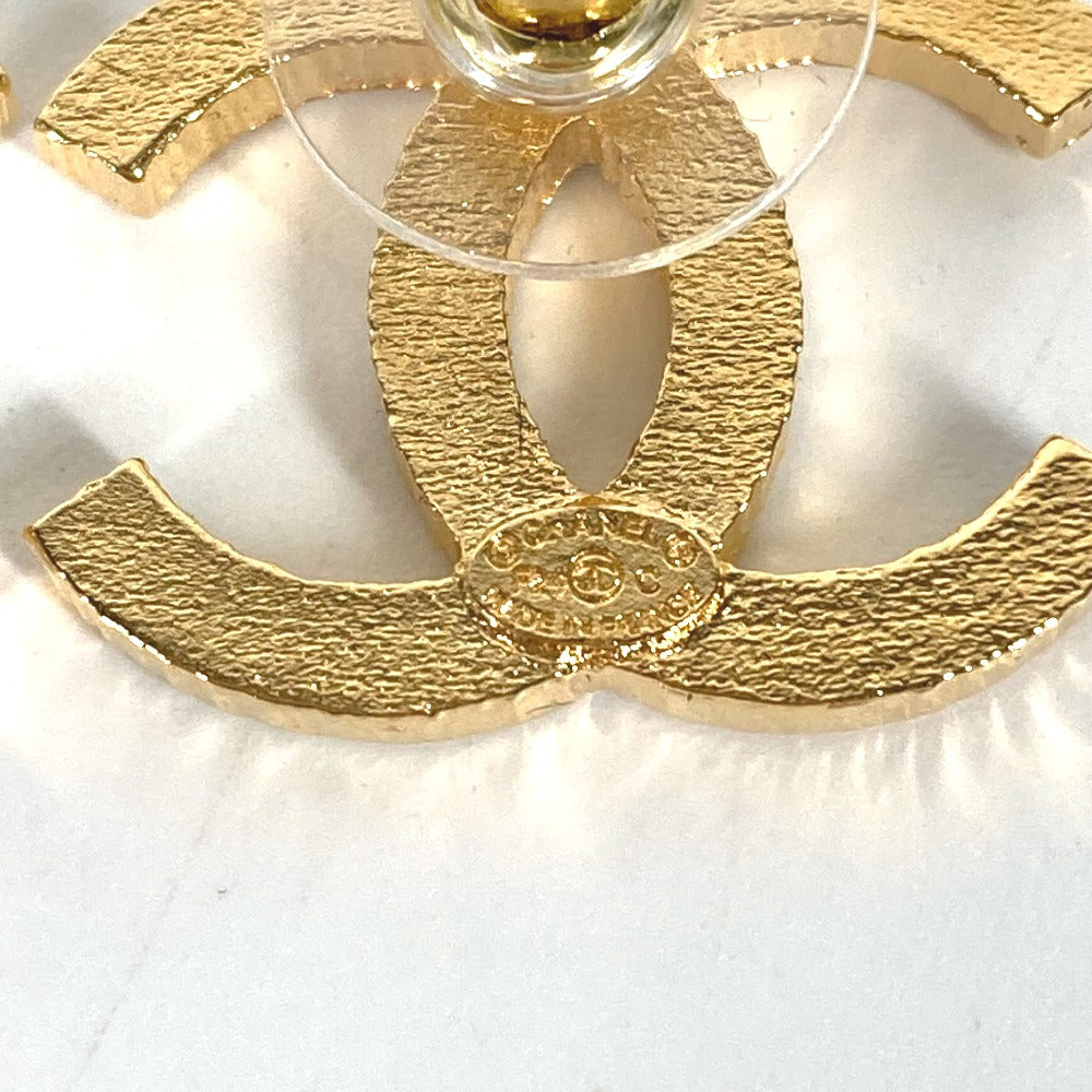 CHANEL Pierce metal gold 24C CC COCO Mark Women Used Authentic