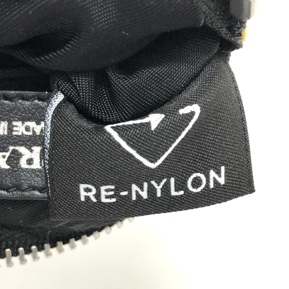 PRADA Pouch Nylon White x black Triangle logo unisex(Unisex) Used Authentic