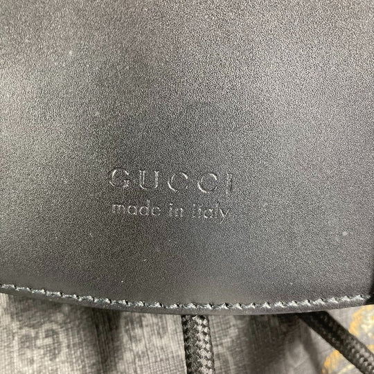 GUCCI Backpack 495563 GG Supreme Canvas black GG Supreme Sherry line mens Used Authentic