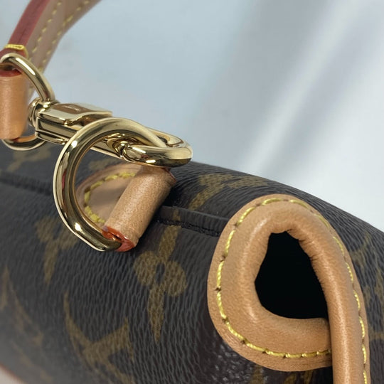 LOUIS VUITTON Shoulder Bag M80874 Monogram canvas Brown Monogram fold me pouch