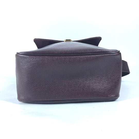 LOUIS VUITTON Shoulder Bag M30826 Taiga Leather purple Taiga Yaranga mens Used Authentic