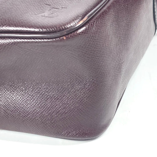 LOUIS VUITTON Shoulder Bag M30826 Taiga Leather purple Taiga Yaranga mens Used Authentic