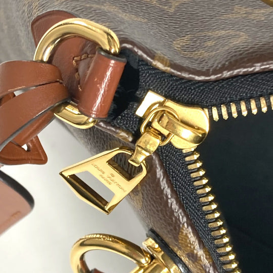 LOUIS VUITTON Shoulder Bag M43948 Monogram canvas Brown Monogram V Tote BB Women Used Authentic