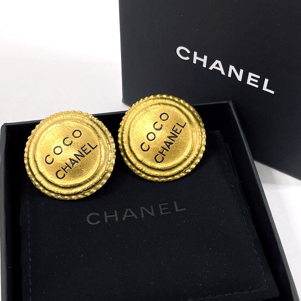 CHANEL Earring Gold Plated gold vintage logo