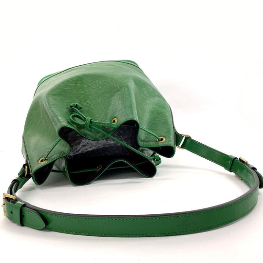 LOUIS VUITTON Shoulder Bag M44004 Epi Leather green Noe Women Used Authentic