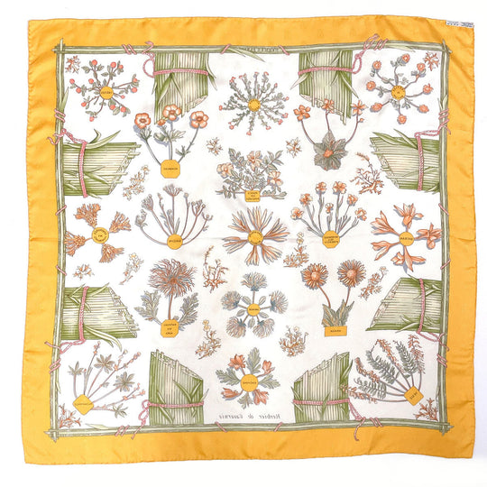 HERMES scarf Silk, 100% silk yellow Herbier de Gavarnie Pressed flowers in the Gavarnie valley Carre 90 Women Used Authentic