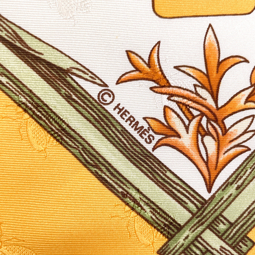 HERMES scarf Silk, 100% silk yellow Herbier de Gavarnie Pressed flowers in the Gavarnie valley Carre 90 Women Used Authentic