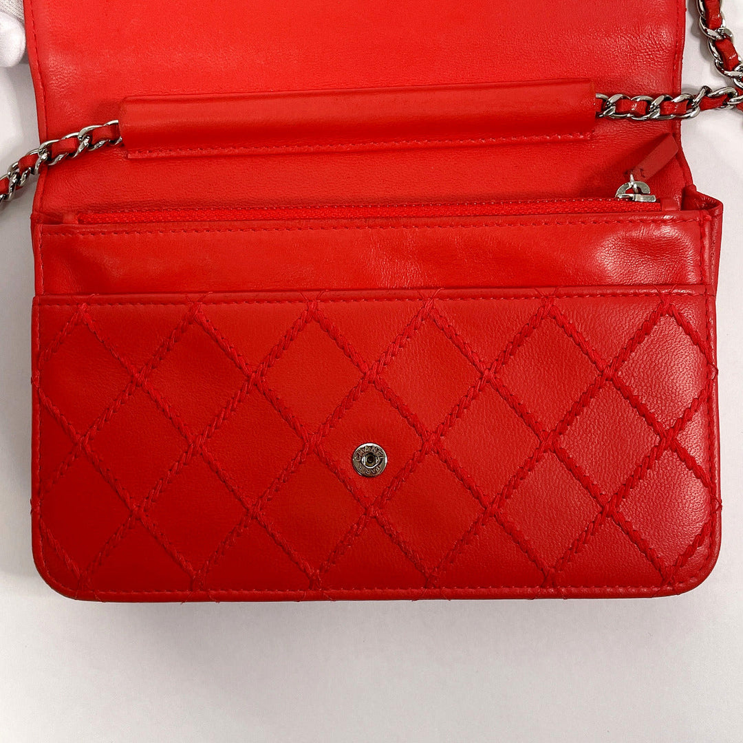 CHANEL Long Wallet Purse lambskin Red Ultra Stitch Chain wallet Women Used Authentic
