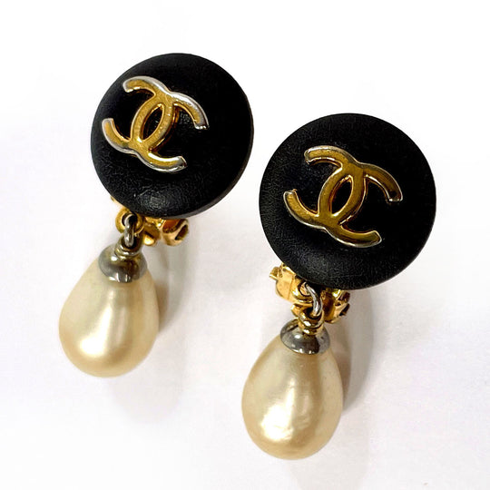 CHANEL Earring Gold Plated, Faux Pearl gold COCO Mark