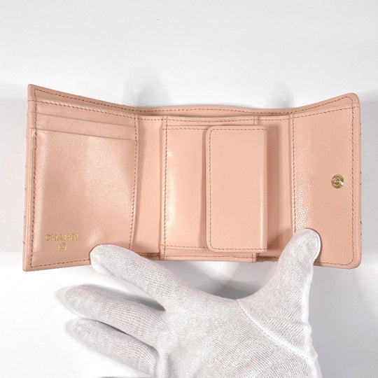 CHANEL Tri-fold wallet AP3604 Matt caviar skin pink Matrasse