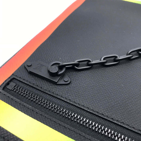 LOUIS VUITTON Clutch bag M30347 Taiga Leather Noir x Rainbow Taiga Pochette A4 Chain mens Used Authentic