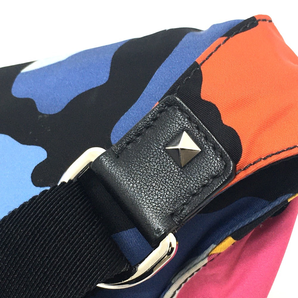 Valentino Garavani Waist bag QY2B0664TPG Nylon / leather Black x multicolor Duck shuffle mens Used Authentic