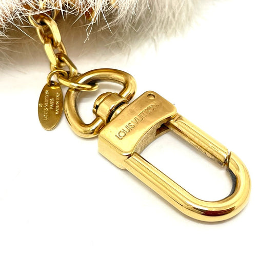 LOUIS VUITTON charm M67371 Fur, Metal pink key ring Fuzzy bubble Women Used Authentic