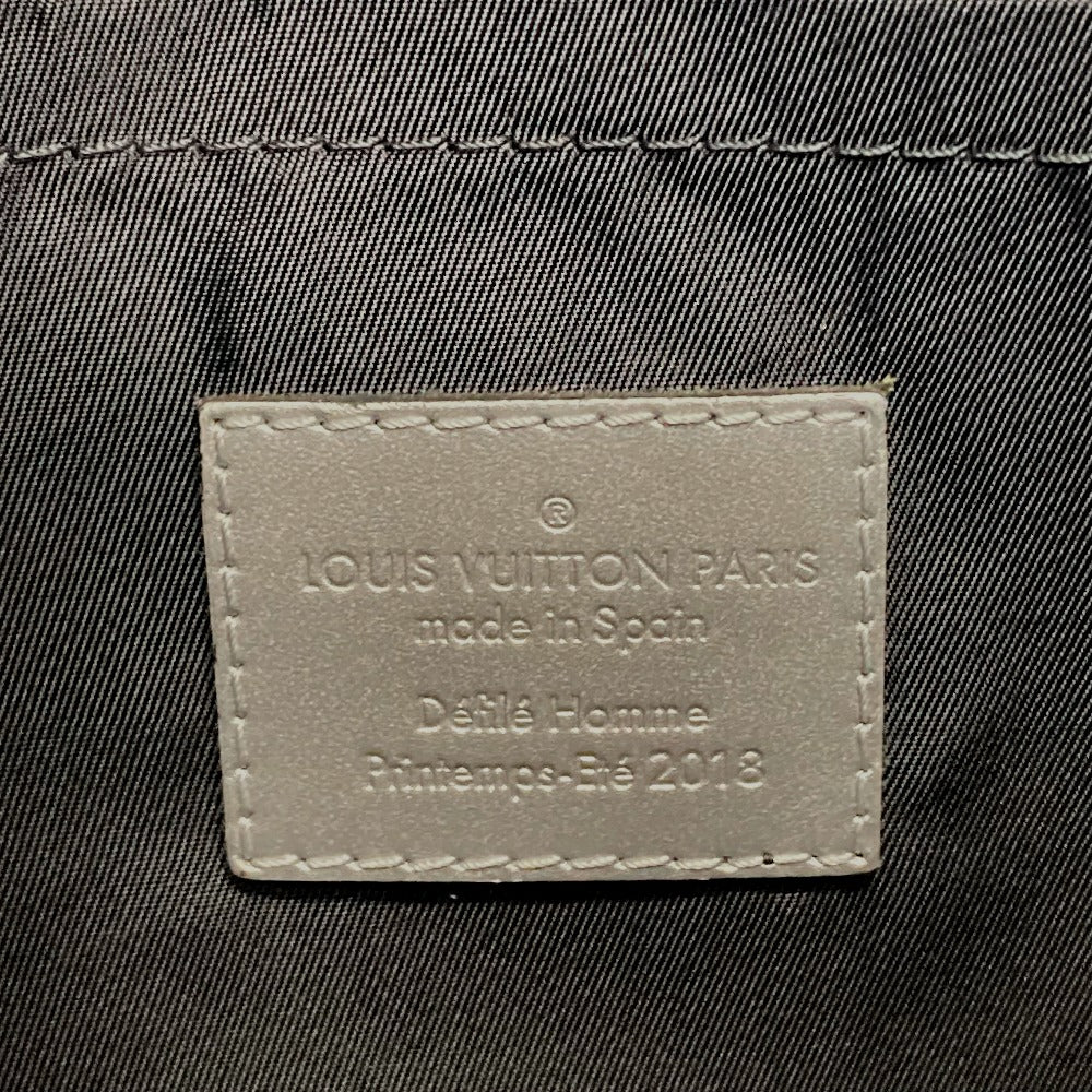 LOUIS VUITTON Shoulder Bag M43859 Monogram Canvas, Monogram Reflect Canvas Silver Monogram reflect Messenger PM mens Used Authentic