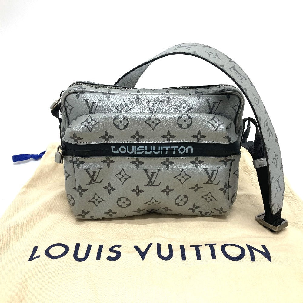 LOUIS VUITTON Shoulder Bag M43859 Monogram Canvas, Monogram Reflect Canvas Silver Monogram reflect Messenger PM mens Used Authentic