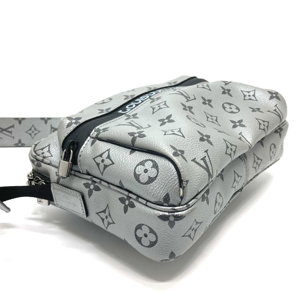 LOUIS VUITTON Shoulder Bag M43859 Monogram Canvas, Monogram Reflect Canvas Silver Monogram reflect Messenger PM mens Used Authentic