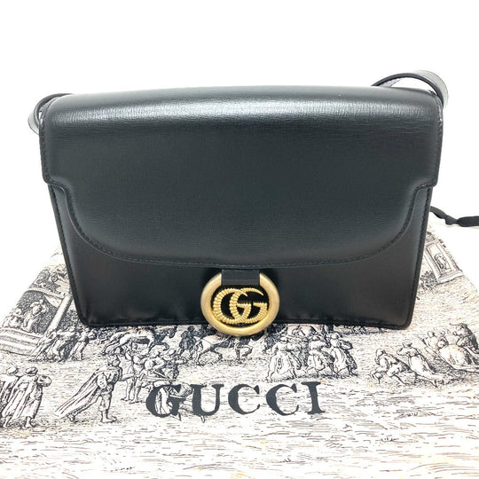GUCCI Shoulder Bag 589474 Calf leather black GG Marmont flap Women Used Authentic