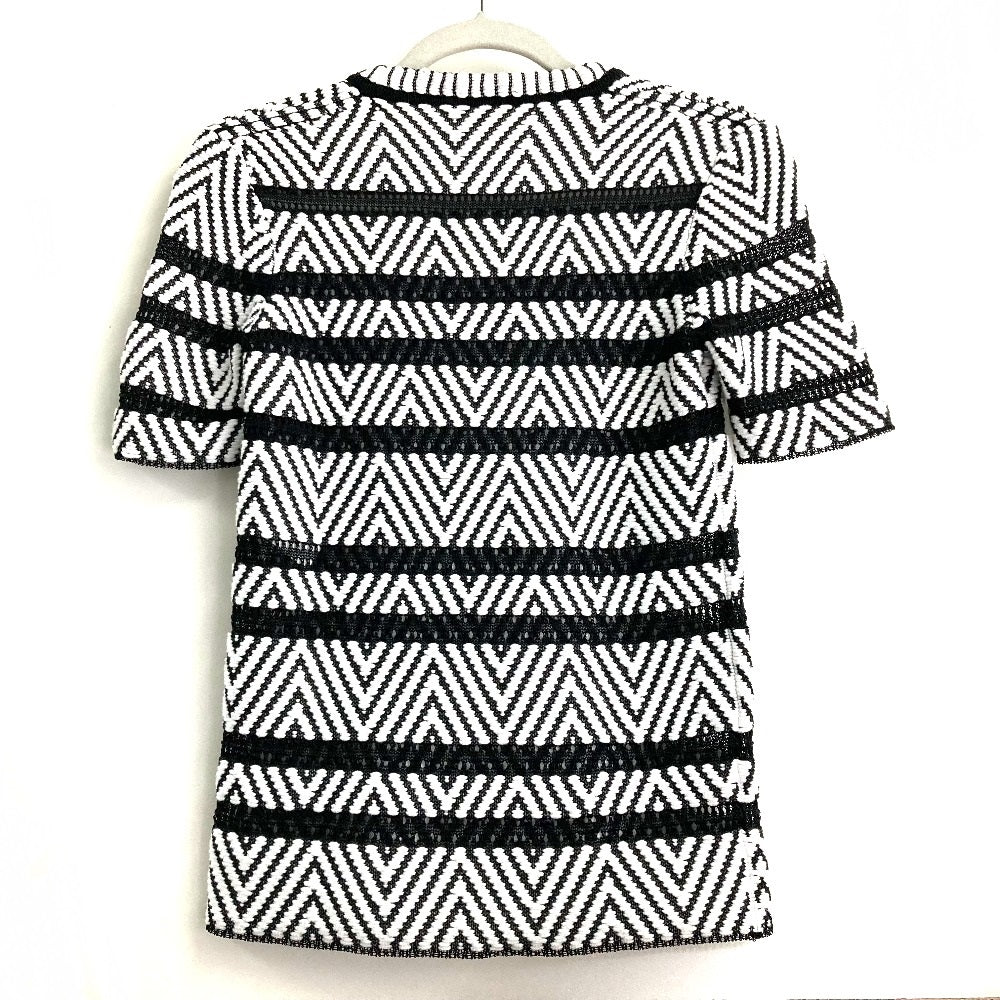 LOUIS VUITTON knit 1A3XJH Cotton, Nylon White x black Chevron stitch Jacquard Women XS Used Authentic