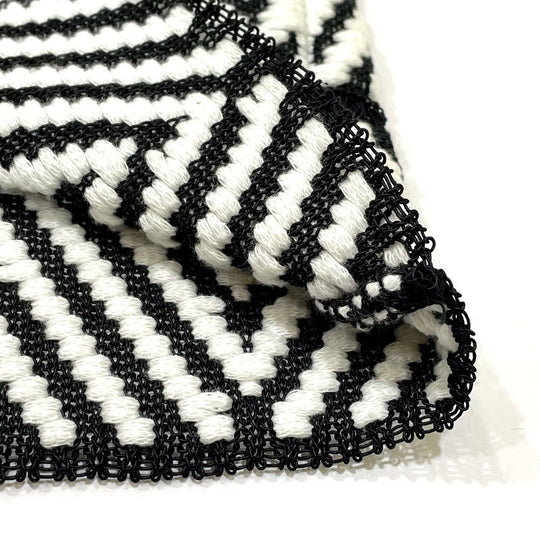 LOUIS VUITTON knit 1A3XJH Cotton, Nylon White x black Chevron stitch Jacquard Women XS Used Authentic
